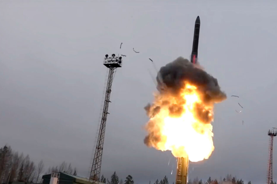 Mann liefert Raketentechnik nach Moskau und muss lange ins Gefängnis