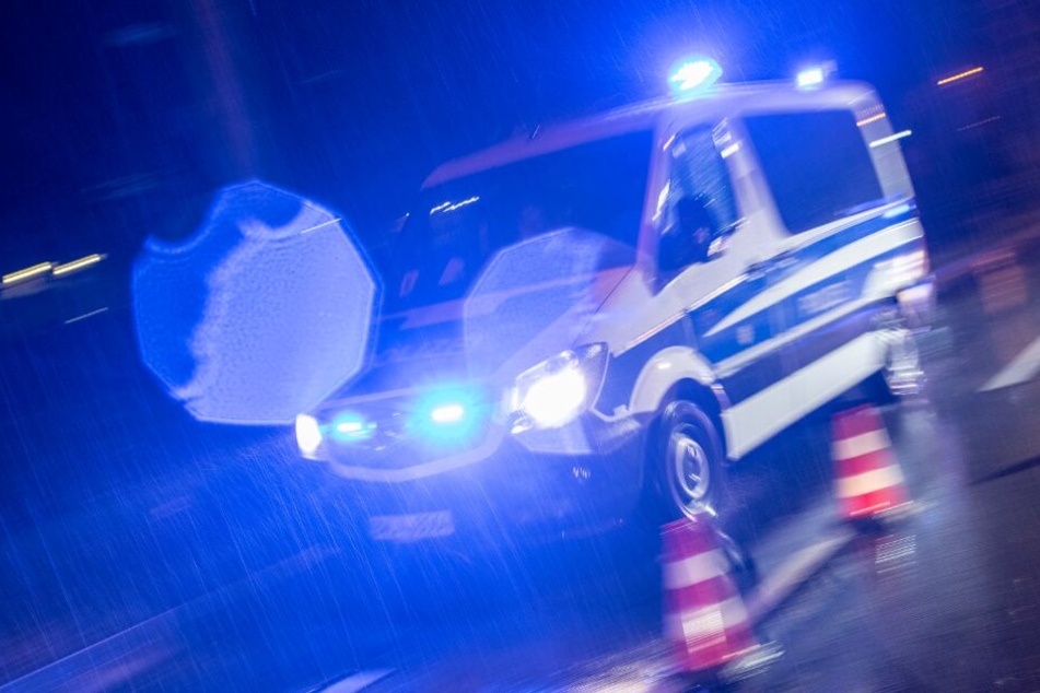 Die Polizei fahndet nach dem unbekannten Täter. (Symbolbild)