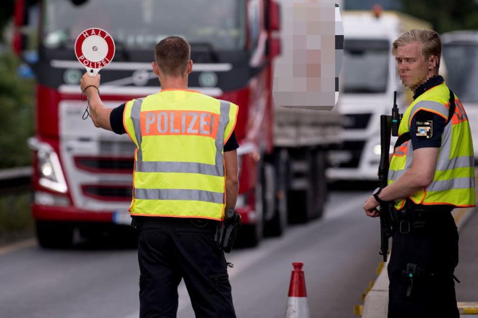 Nun ermitteln die Beamten wegen des Verdachts auf Schleuserei. (Symbolbild)