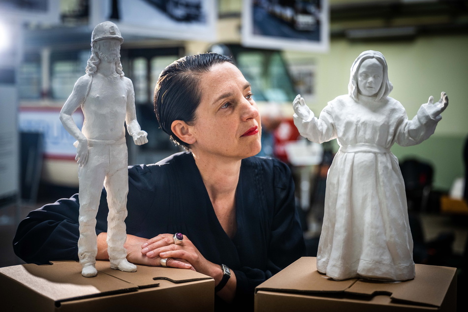Künstlerin Christina Doll (50) hat für das Kulturhauptstadtjahr bereits einen ersten Entwurf des Figuren-Paares "Bergmann und Engel" kreiert.