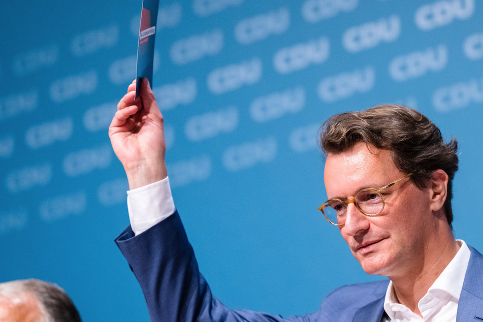 CDU und Grüne stimmen Koalitionsvertrag für NRW zu