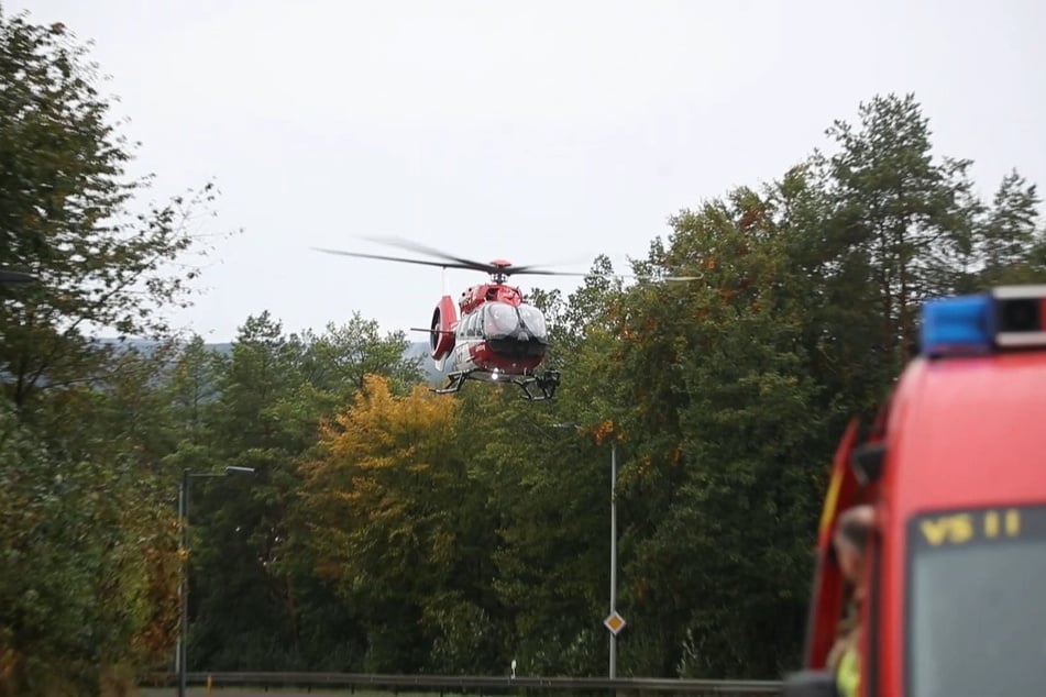 Die jüngste Insassin des Unfallwagens wurde in eine Klinik geflogen.