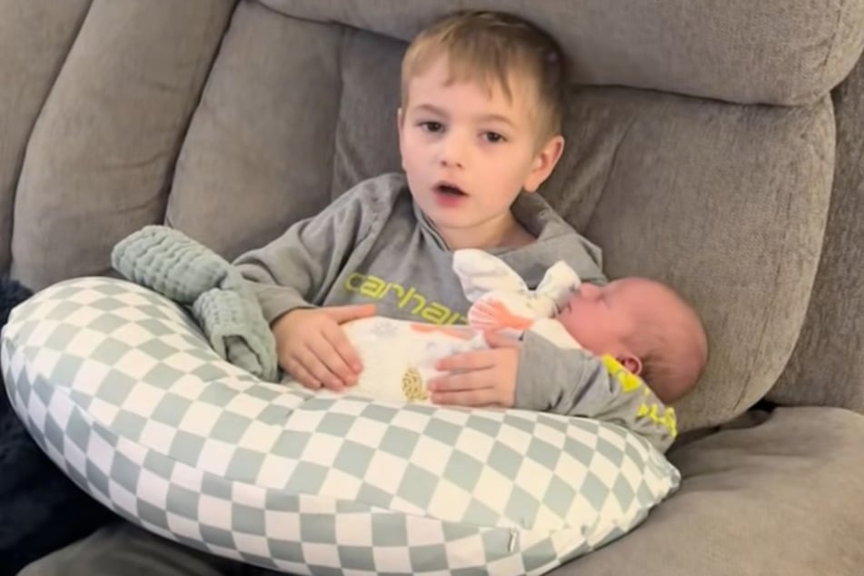 Koah (6) už v mladém věku prokazuje trefný, suchý humor.