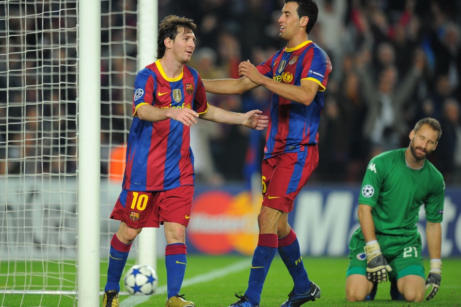 Lionel Messi (r.) und Busquets spielten mehr als ein Jahrzehnt zusammen beim FC Barcelona.