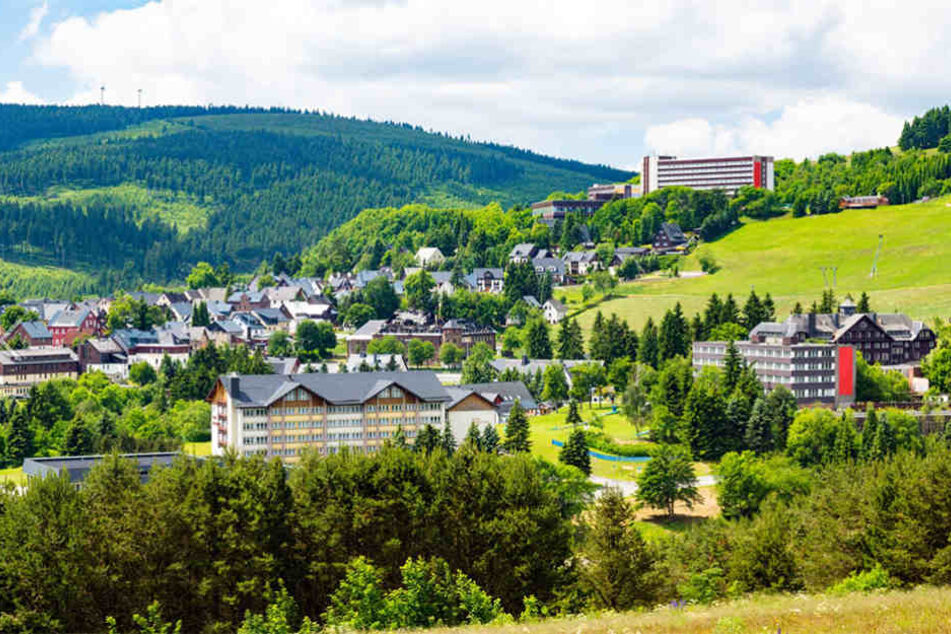Der Kurort Oberwiesenthal ist Deutschlands höchstgelegene Stadt (2550 Einwohner) und ein staatlich anerkannter Luftkurort.