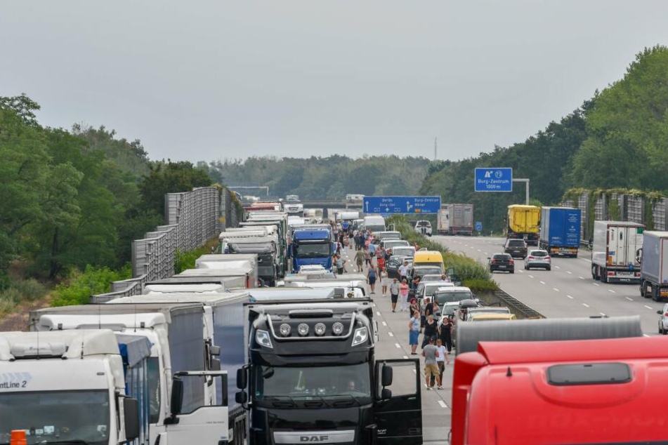 Die A2 in Richtung Hannover musste voll gesperrt werden.