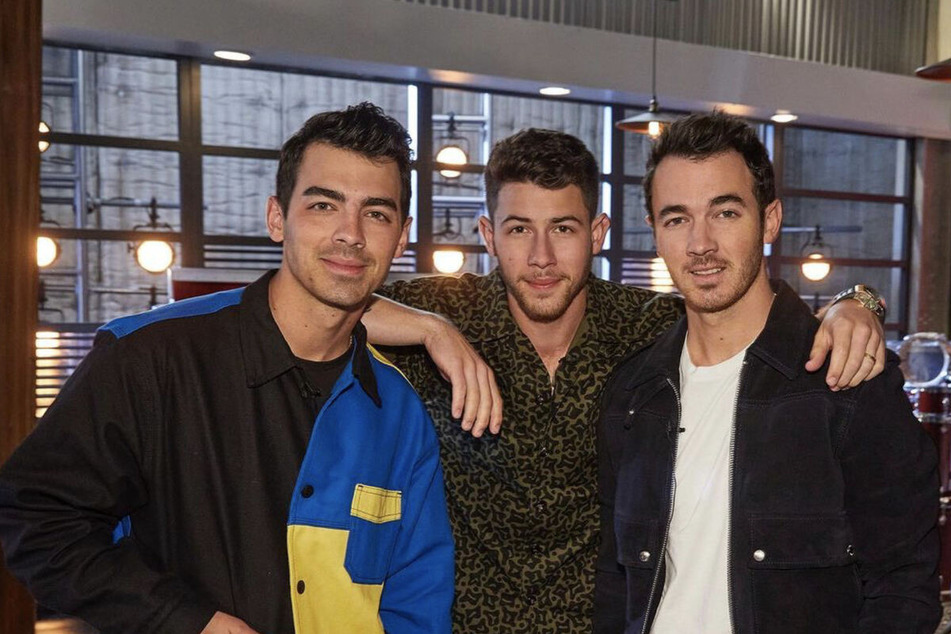 The Jonas Brothers break some big news for fans in Las Vegas!