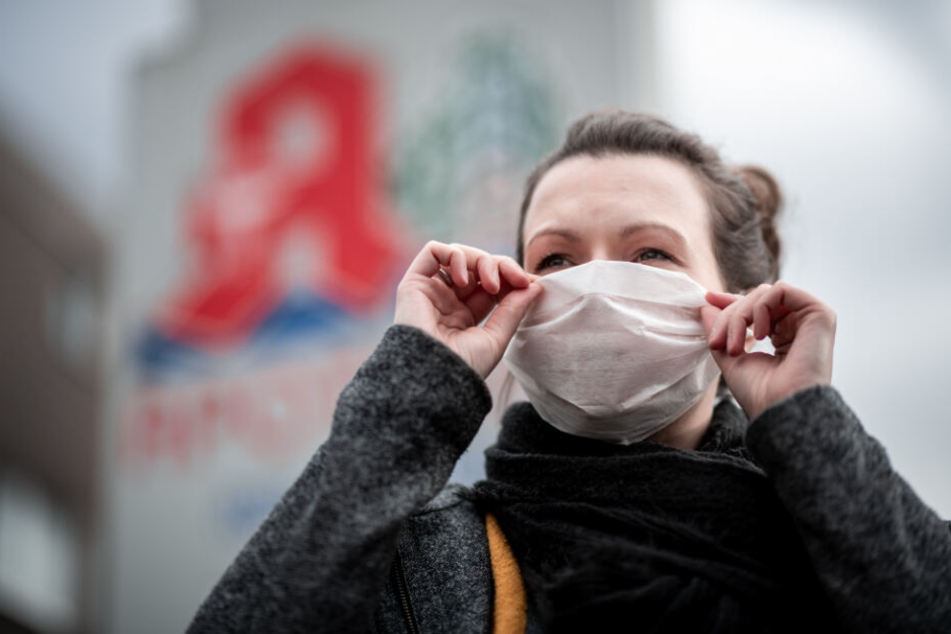 Bei einer Frau aus Chemnitz ist ein Verdachtsfall zum Coronavirus aufgetreten. (Symbolbild)