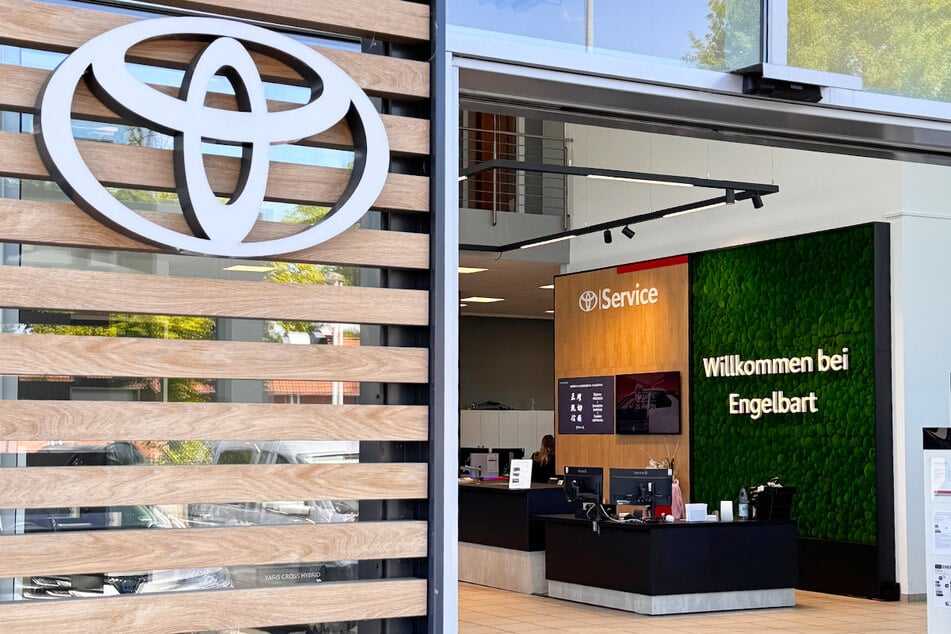 Toyotas Top-Modelle Yaris, Yaris Cross, Corolla TS und C-HR stehen im Autohaus Engelbart zu attraktiven Konditionen bereit.
