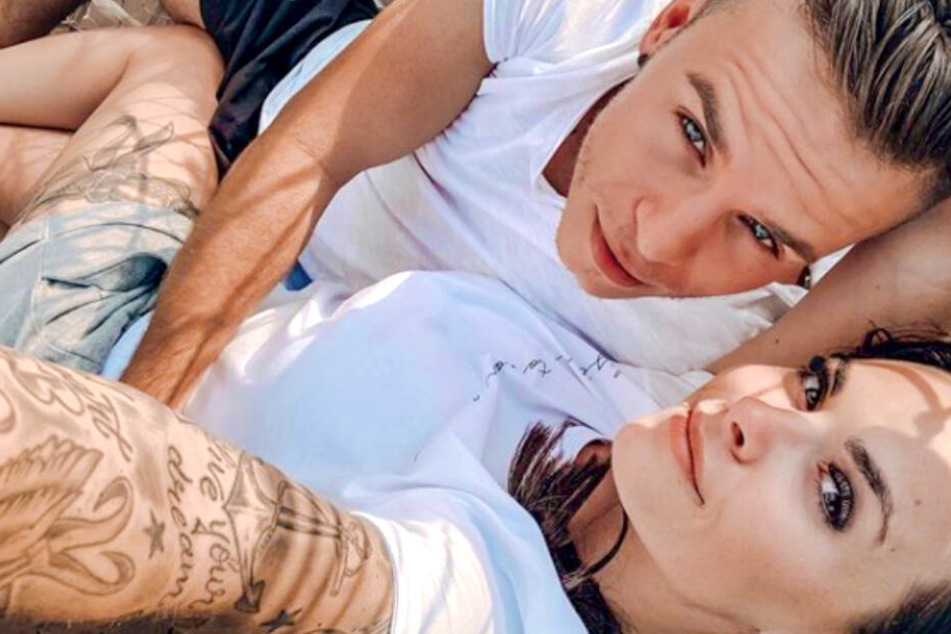 Denise Kappés (29) und Henning Merten (30) sprechen über den Anfang ihrer Beziehung.