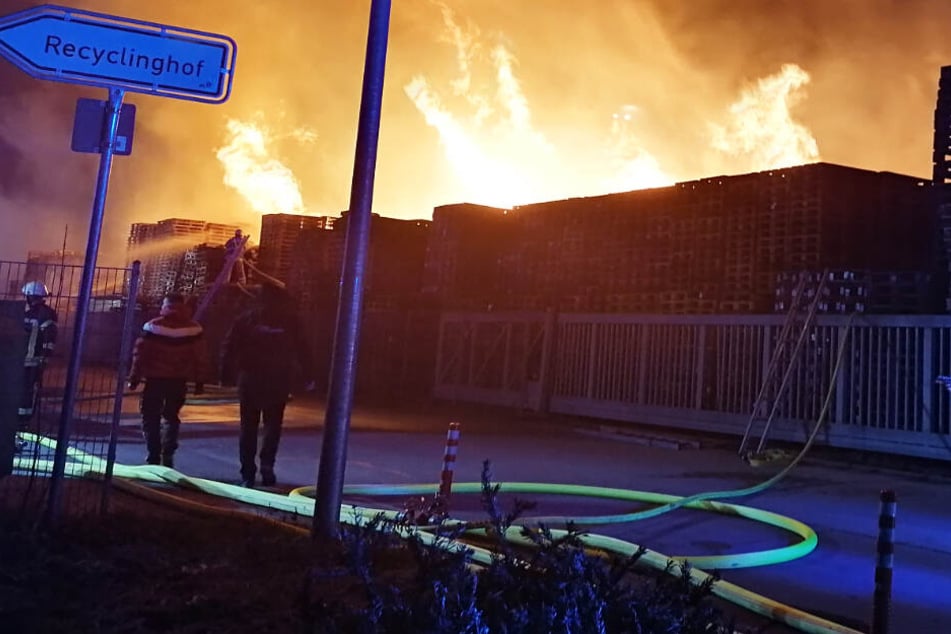 Die Firma ist spezialisiert auf Europaletten.
