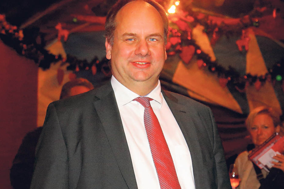 "Großer Erfolg": Dresdens Stadtoberhaupt Dirk Hilbert (46, FDP) freut sich über die Bosch-Ansiedlung.