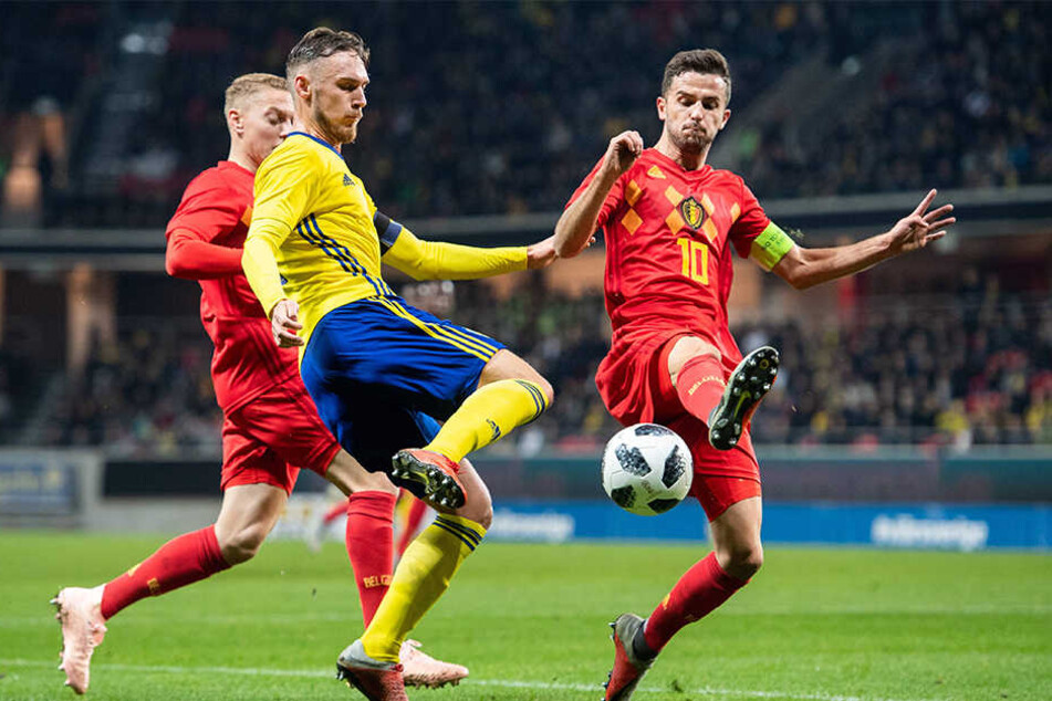 EM-Traum geplatzt! Gegen Belgiens Junioren zog Schwedens "U21"-Kapitän Linus Wahlqvist (M.) den Kürzeren.