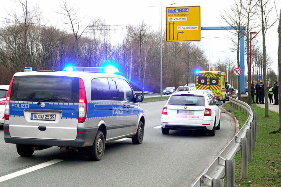Polizei und Rettungdienst waren vor Ort im Einsatz.