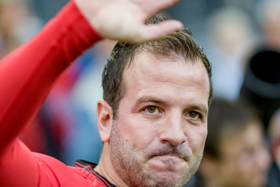 Sichtlich ergriffen: Der ehemalige HSV-Profi nach seinem Abschiedsspiel.