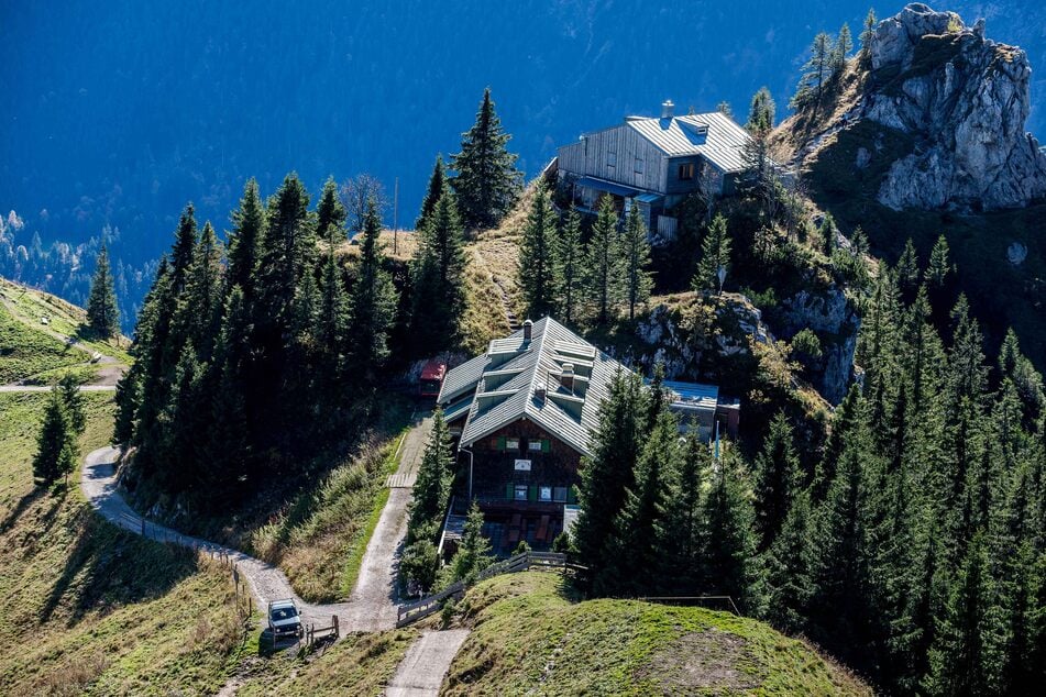 In der Nähe des August-Schuster-Hauses stürzte der Wanderer in die Tiefe. (Archivfoto)
