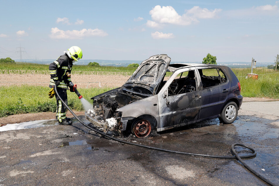 Am Freitagmittag ist in Chemnitz-Klaffenbach ein VW Polo ausgebrannt.