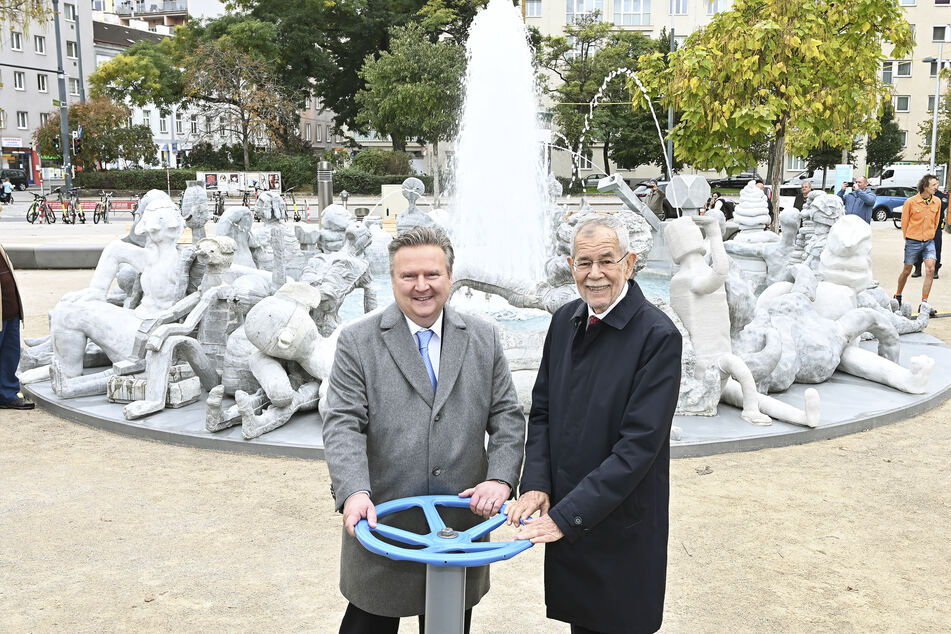 150 Jahre Wiener Wasser: Zu den Feierlichkeiten kamen auch Bundespräsident Alexander Van der Bellen (r., 79) und Bürgermeister Michael Ludwig (62).