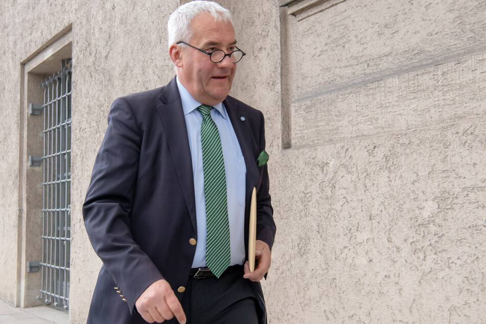 Ludwig Spaenle (58, CSU), bayerischer Antisemitismusbeauftragter, fordert einen kritischen Umgang mit den historischen Skulpturen.