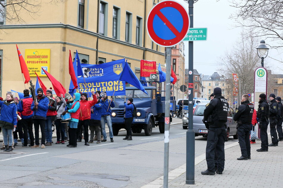 Mit diversen Demos sorgen FDJ-Anhänger bundesweit für Aufsehen.