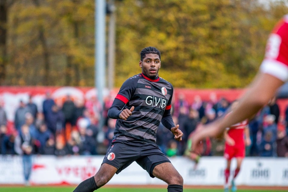 Jamal Rogero (21) hinterließ im Trikot des Berliner AK 07 seine ersten Fußabdrücke in der Regionalliga Nordost. (Archivfoto)