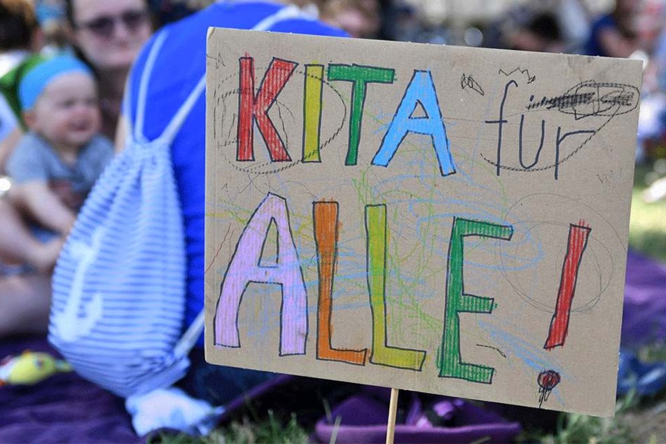 Für Kitas oder Berufsschulen - bessere Bildung soll gemeinsam erstritten werden.