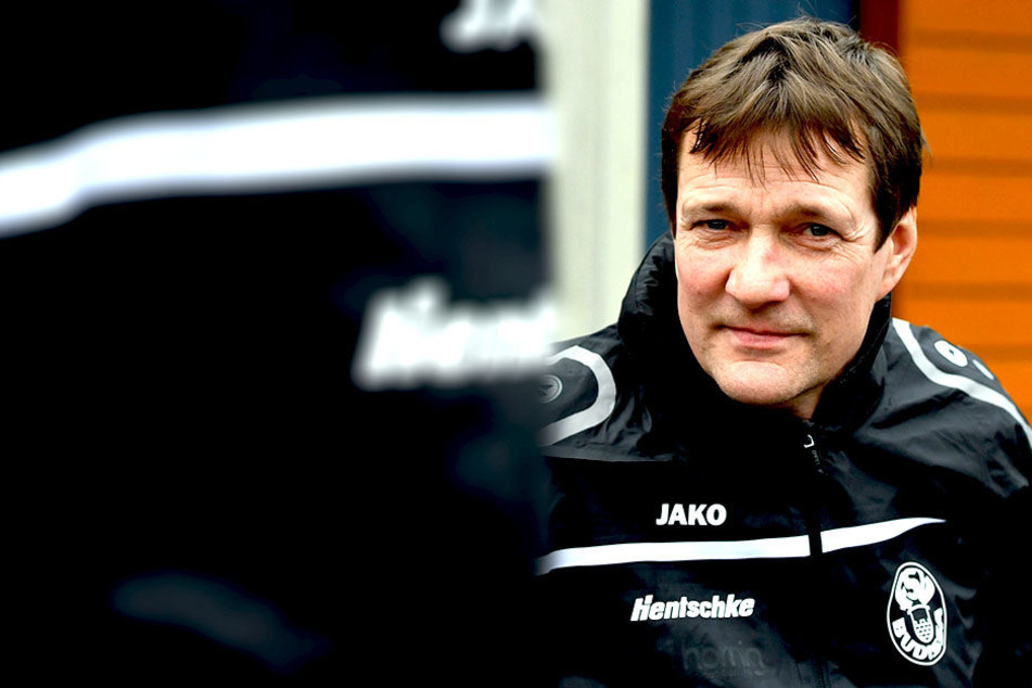 Torsten Gütschow trainiert inzwischen Vierligist Budissa Bautzen. Als Spieler trug der Stürmer mehrere Jahre auch das Trikot der Schwarz-Gelben.