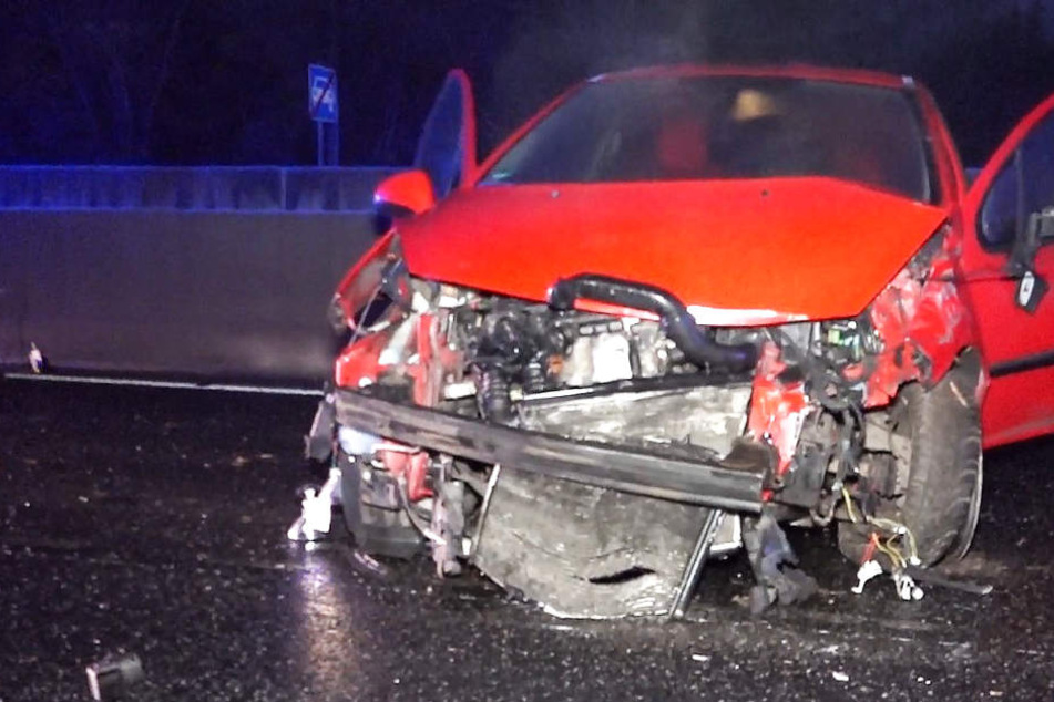 Der Unfall ereignete sich am Freitagmorgen auf der B47 in Südhessen.