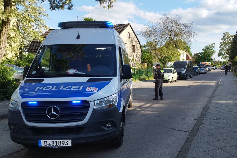 Der Mann starb auf offener Straße in Spandau.