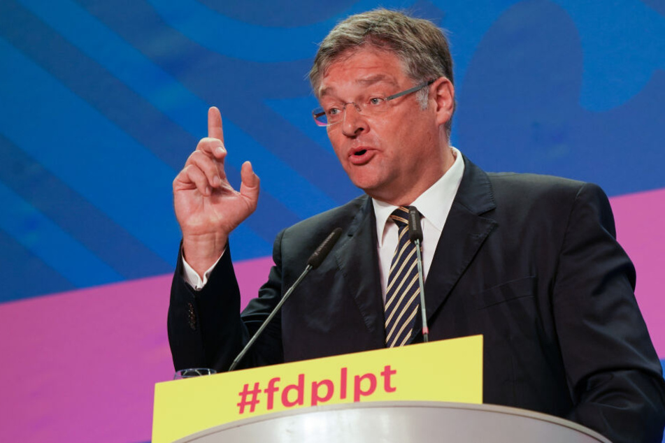 Bei seiner Rücktrittsrede rechnete Sachsens FDP-Chef Holger Zastrow mit seiner Partei ab.