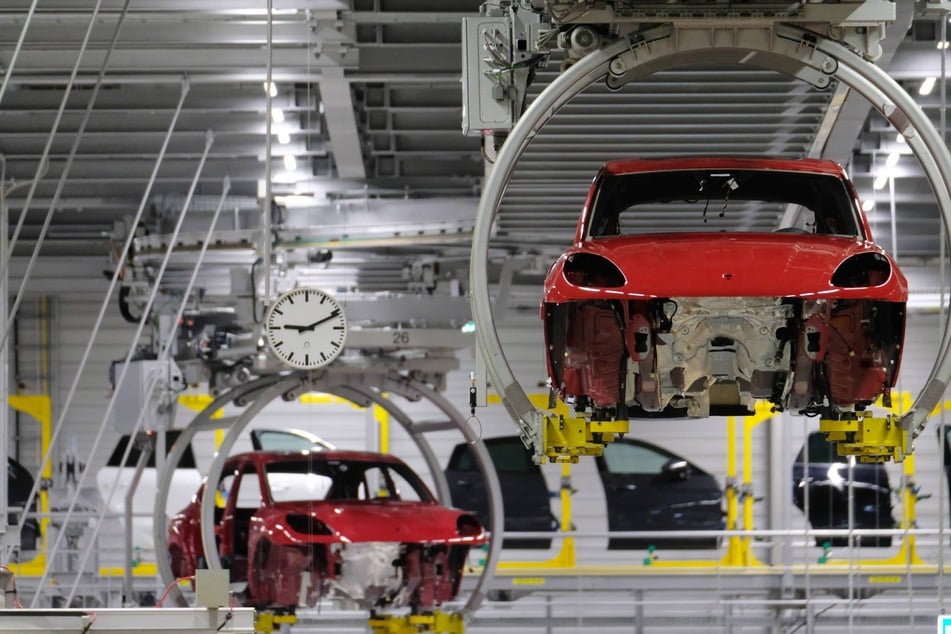 Die Produktion vom Porsche Macan im Porsche Werk Leipzig. Porsche gehört auch zu den Kunden der Gießerei Lößnitz.