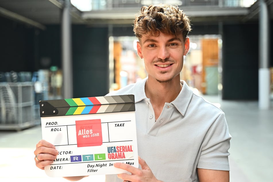 Schlagerstar Karsten Walter (33) wird bei "Alles was zählt" in die Rolle eines professionellen Kochs schlüpfen.