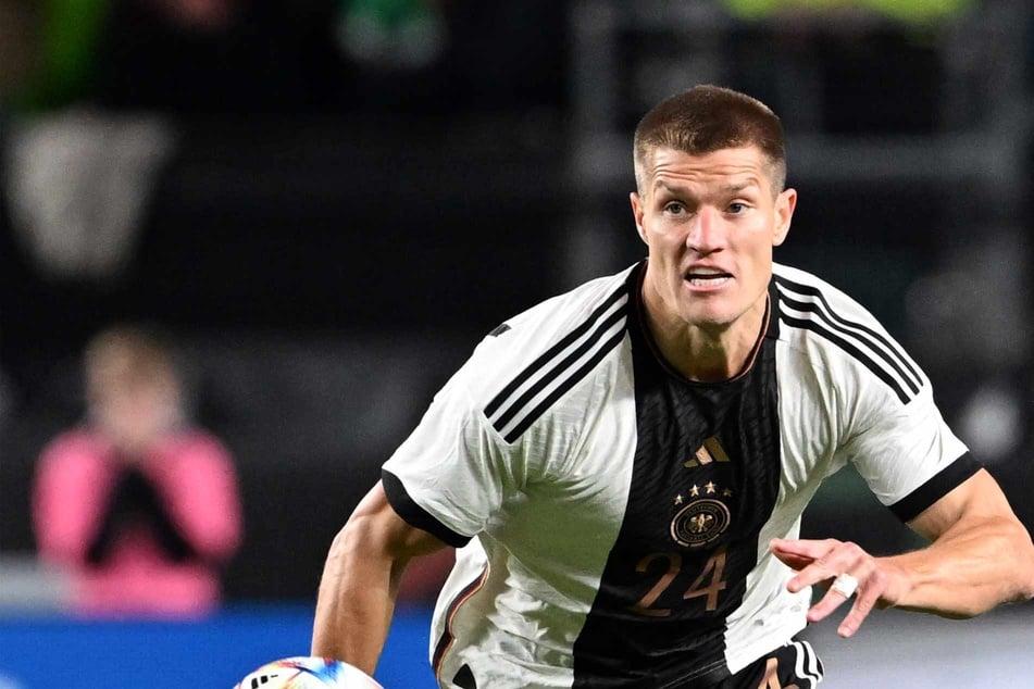 "Du kleine Missgeburt": Ex-DFB-Stürmer geht bei Testspiel auf Teamkollegen los!