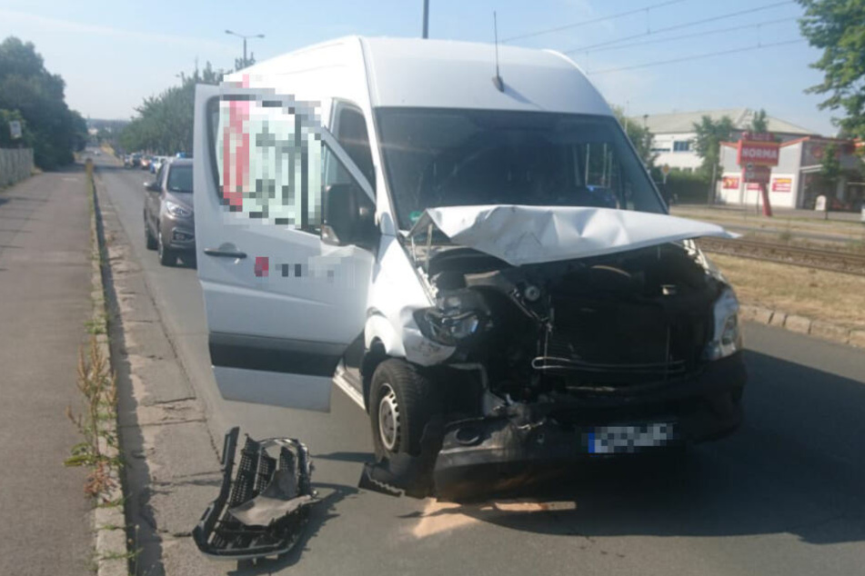 Der Transporter-Fahrer war anscheinend von der Sonne geblendet worden.