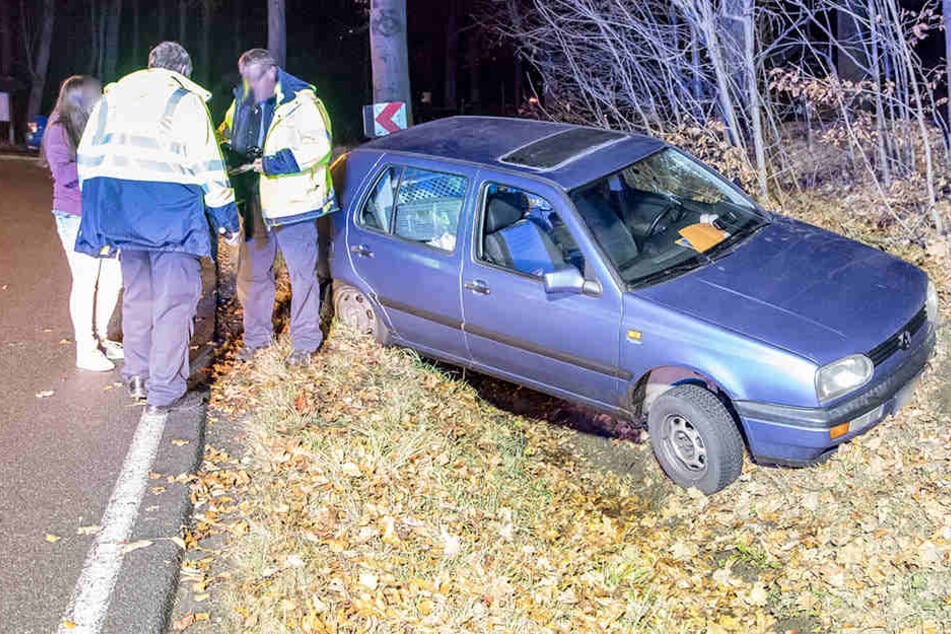 Bei dem Unfall wurden zwei Personen verletzt.