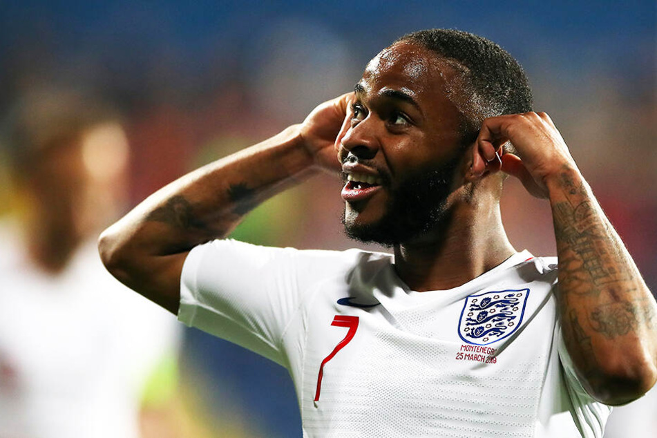 Raheem Sterling entschied sich nach seinem Treffer zum 5:1-Endstand für eine klare Jubelbotschaft.