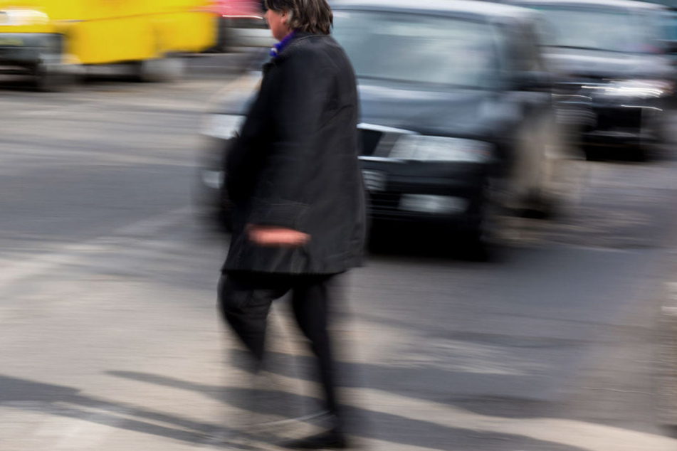 Mit lebensbedrohlichen Verletzungen musste die Frau in die Notaufnahme. (Symbolbild)