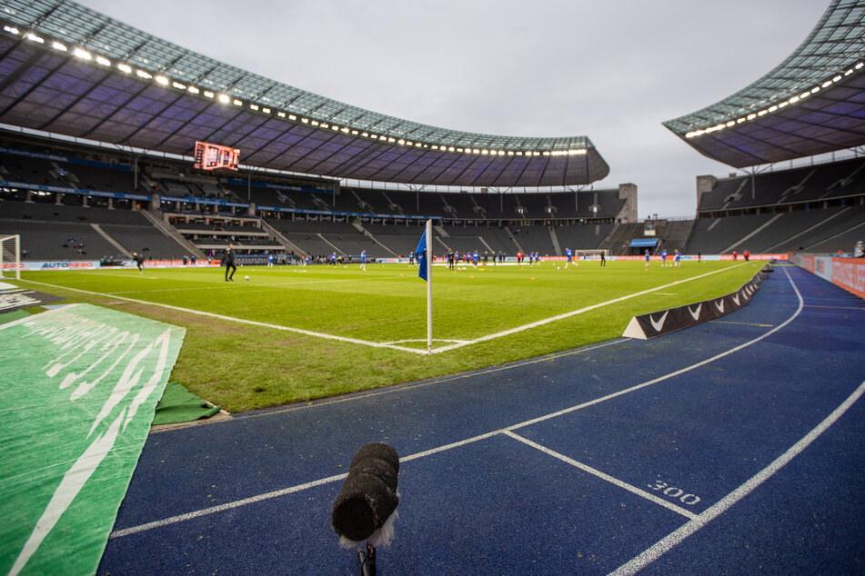 Beim 1:3 (0:2) gegen den 1. FC Köln setzte es für Hertha BSC erstmals unter Neu-Trainer Tayfun Korkut (47) eine Niederlage im Olympiastadion.