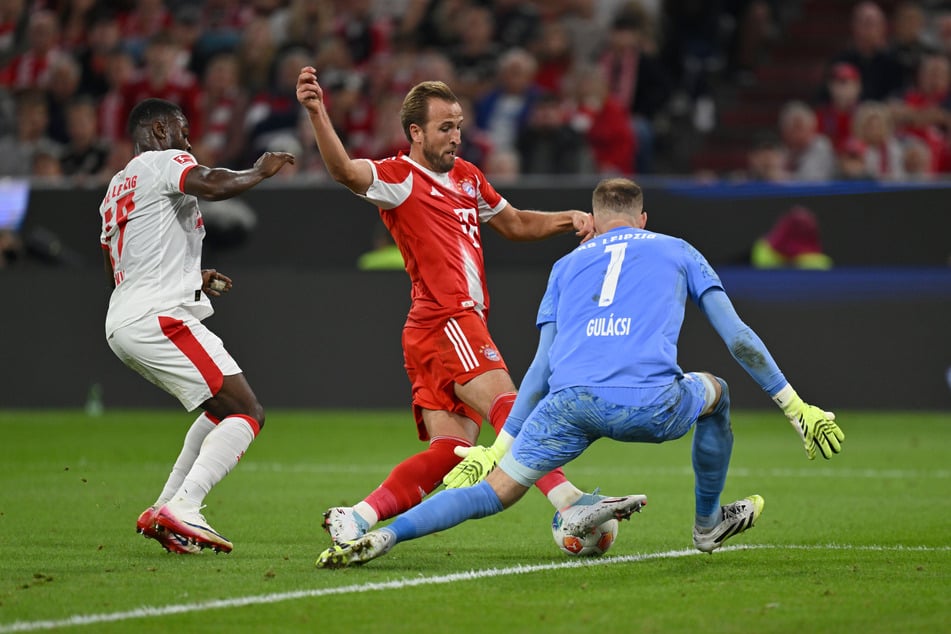 "Wir haben uns im Lauf des Spiels ergeben", sagte der Coach über die Leistung seines Teams, das allein von Bayern-Star Harry Kane (32) drei Tore kassierte.