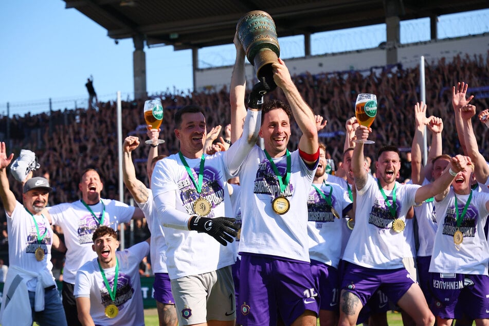 Erzgebirge Aue ist Titelverteidiger des Sachsenpokals. (Archivbild)