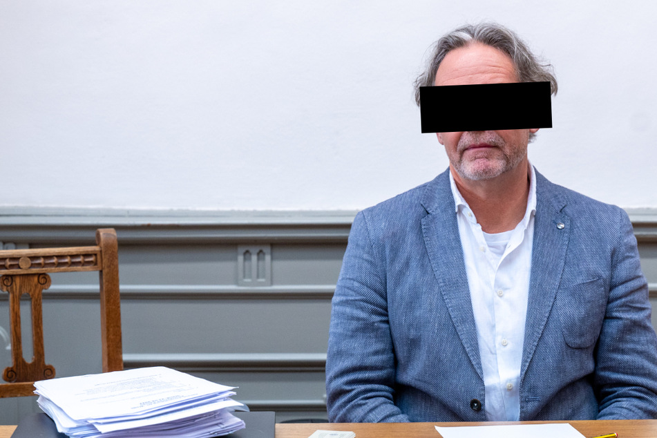 Falsche Masken-Atteste ausgestellt: Arzt in Niederbayern verurteilt