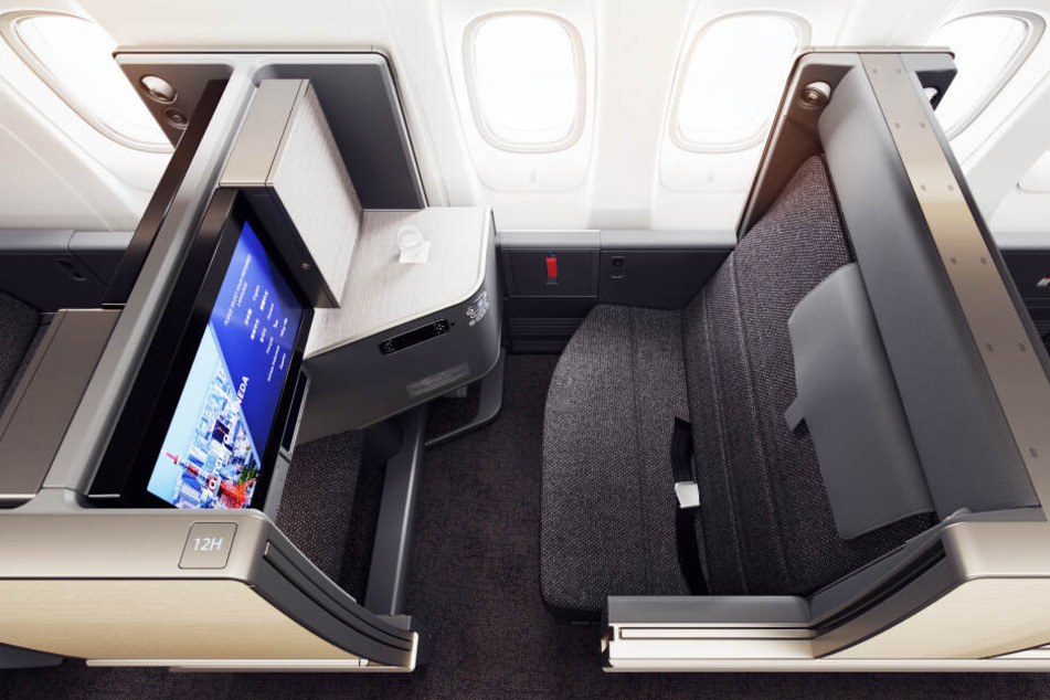Bei der japanischen Airline ANA kommen Business-Class Reisende bald in den Genuss von kleinen Suiten.