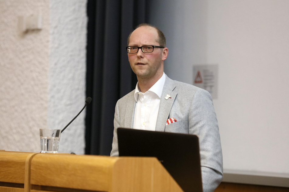 FSV-Vorstandssprecher Tobias Leege spricht Klartext.