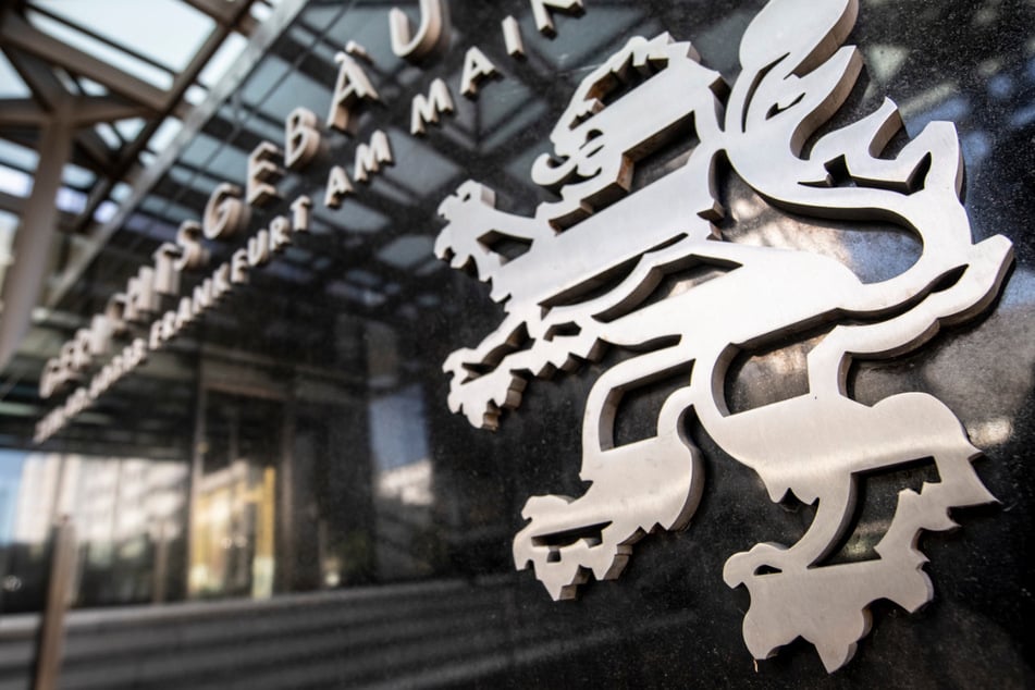 Frankfurt: 720 Millionen Euro! Justiz will Mega-Summe von russischer Bank einziehen