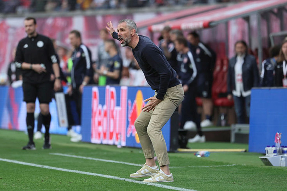 Gleich mehrere (Nicht-)VAR-Szenen brachten RB Leipzigs Trainer Marco Rose (47) in Rage.
