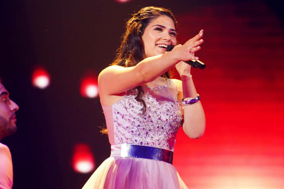 Joana Kesenci singt "Sweet But Psycho" von Ava Max und ihren Finalsong "Like a Fool".