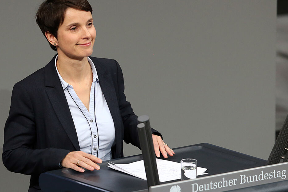 Frauke Petry (43) wird sich ab dem 29. April vor dem Leipziger Amtsgericht verantworten müssen.