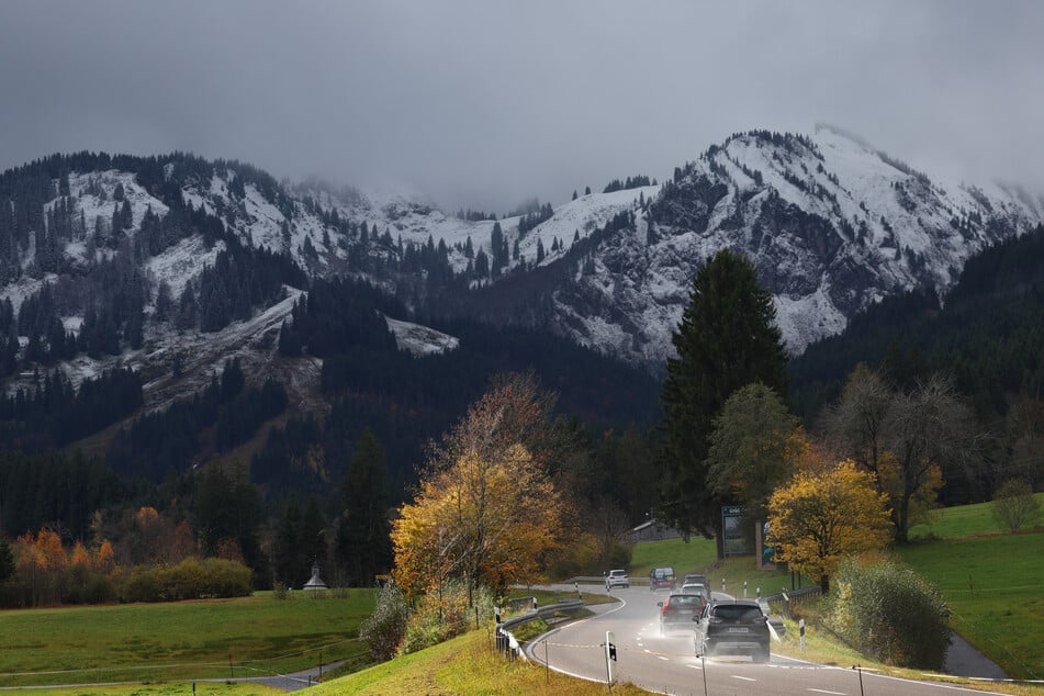 Das Wetter in Bayern bleibt an den Alpen wechselhaft.