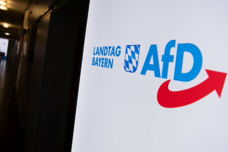 Die bayerische AfD will das Verbot ihres für diesen Samstag (21. November) geplanten Landesparteitags kippen.