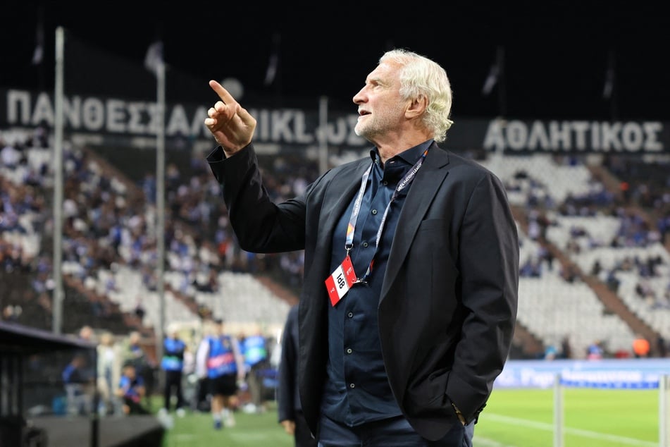 Vor dem Spiel stand DFB-Sportdirektor Rudi Völler (66) für ein Interview zur Verfügung.